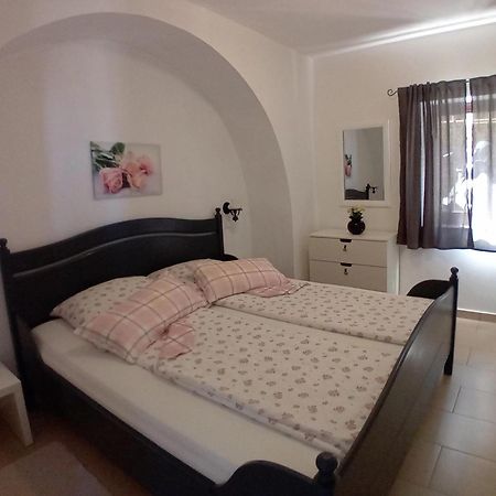 Vivi Studio Apartments Mali Lošinj Zimmer foto