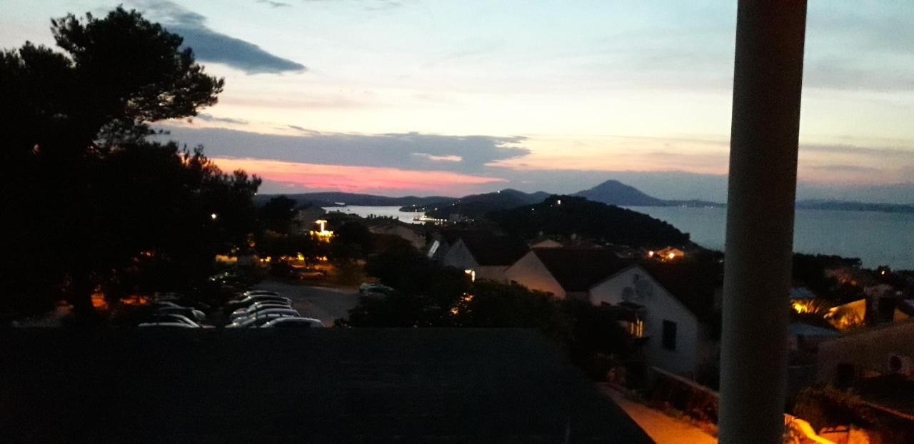Vivi Studio Apartments Mali Lošinj Exterior foto
